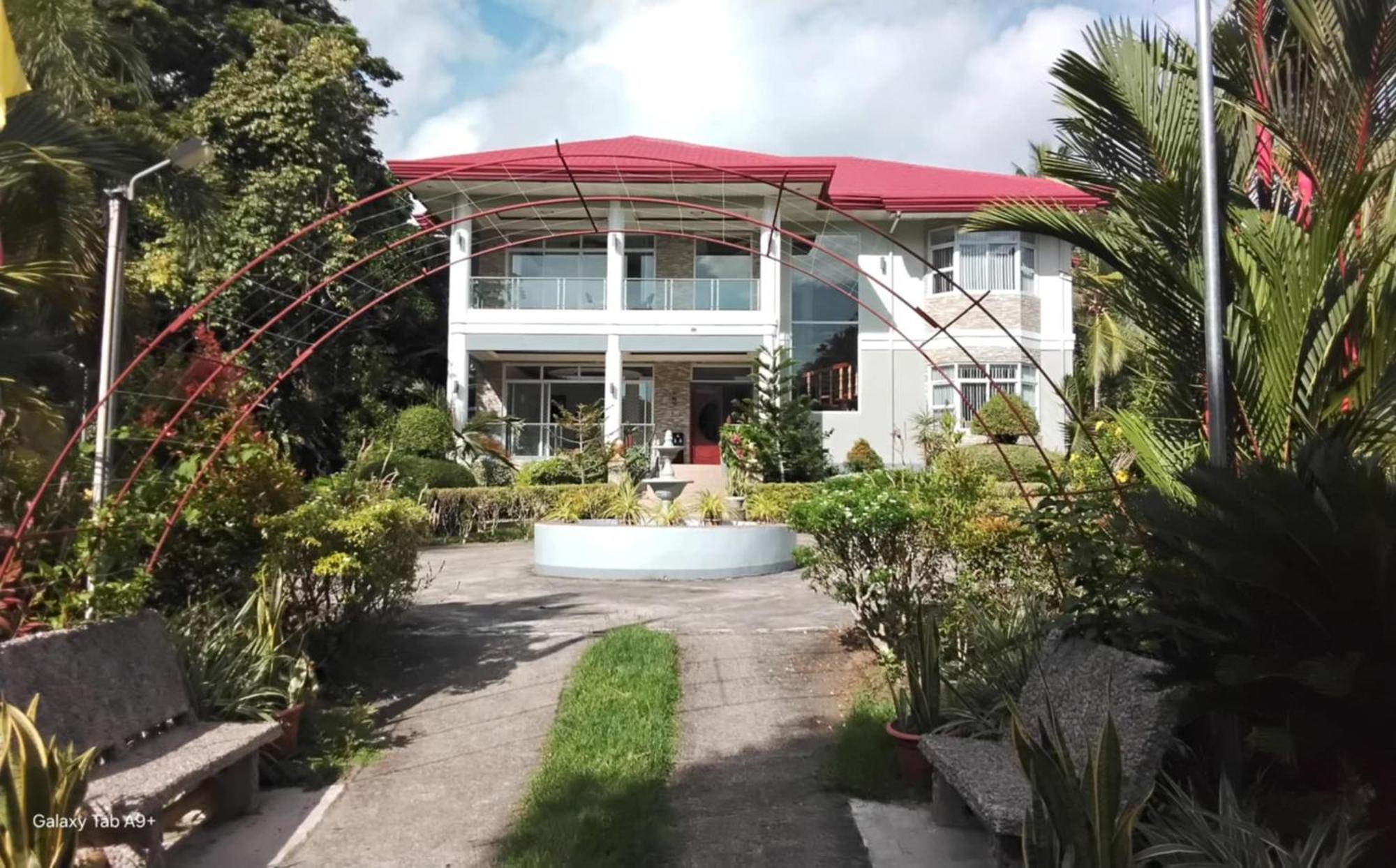 Camiguin Lanzones Resort Mambajao Exteriér fotografie