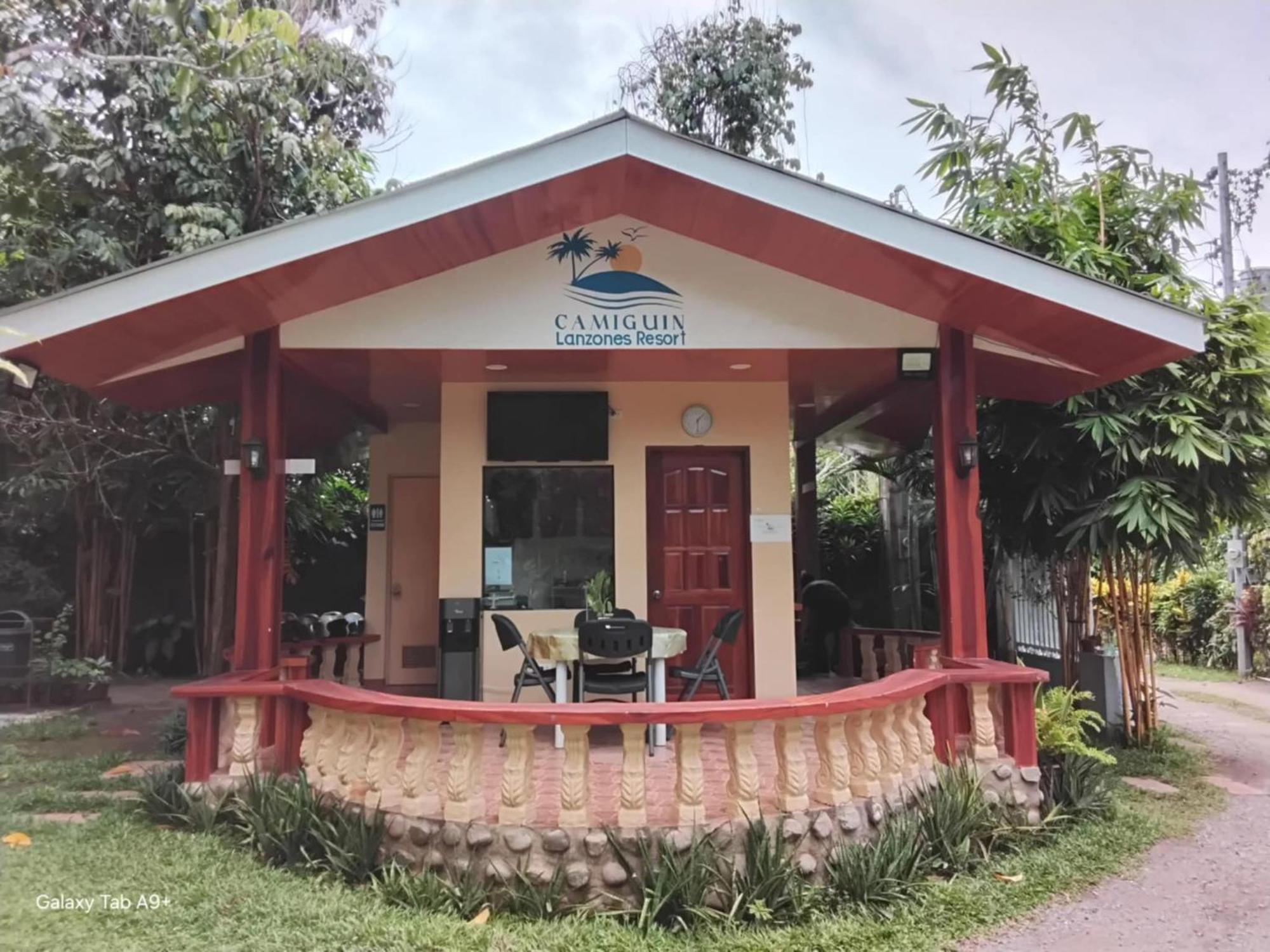 Camiguin Lanzones Resort Mambajao Exteriér fotografie