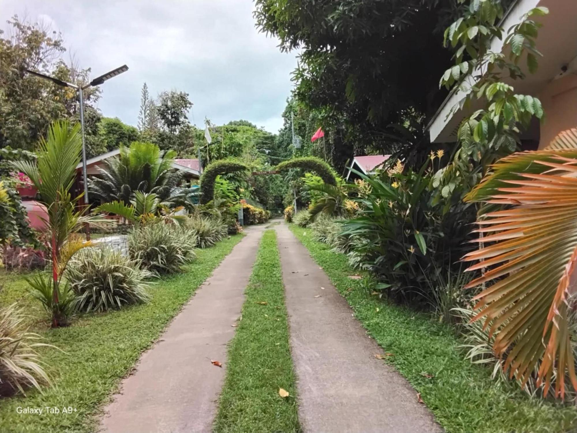 Camiguin Lanzones Resort Mambajao Exteriér fotografie